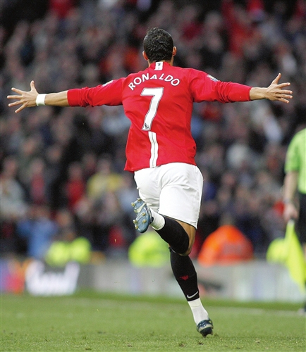 足球滚球术 足球滚球术